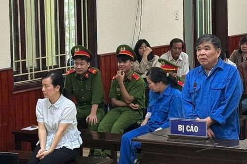 Cựu Chánh văn phòng Đoàn đại biểu Quốc hội Gia Lai chi sai tiền tiếp khách lĩnh án tù