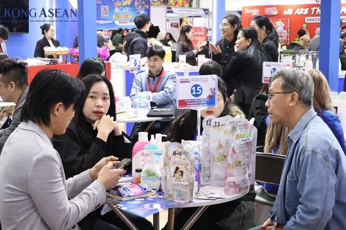 Từ hội chợ đến chuỗi cung ứng: Hàng Thái trên thị trường Việt