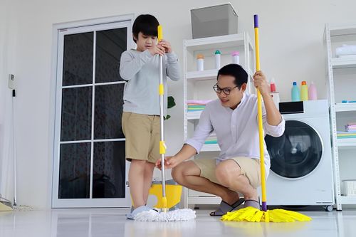 Tôi hứa cho con giữ tiền lì xì nếu chịu dọn dẹp ngày Tết
