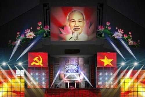 Cầu truyền hình 'Hai tay xây dựng một sơn hà' kỷ niệm 85 năm Ngày Bác Hồ về nước