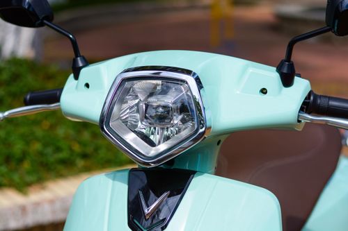Thị trường xe 2 bánh Việt phình to, cuộc chiến xăng - điện đã nóng