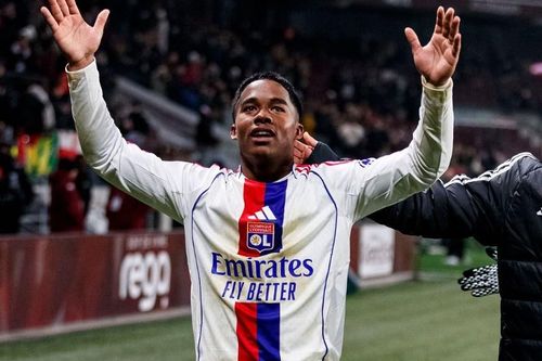 Chelsea ra giá kỷ lục cho Endrick