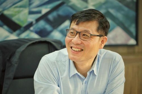 Giáo sư toán học nổi tiếng Việt Nam gia nhập đại học số 1 châu Á