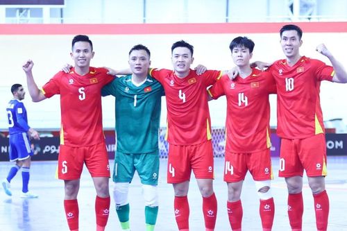 Tuyển futsal Việt Nam lội ngược dòng trong trận cầu 9 bàn