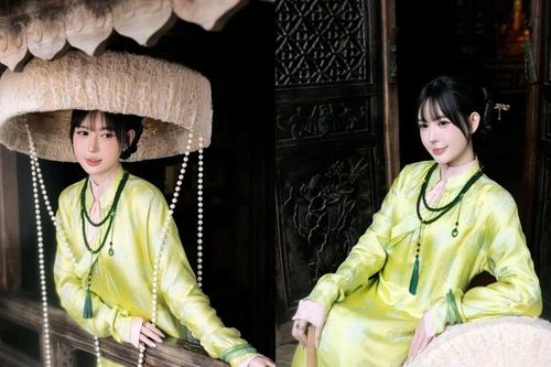 Con dâu 'ông trùm điện tử Sài Gòn' diện áo dài tôn trọn khí chất nền nã