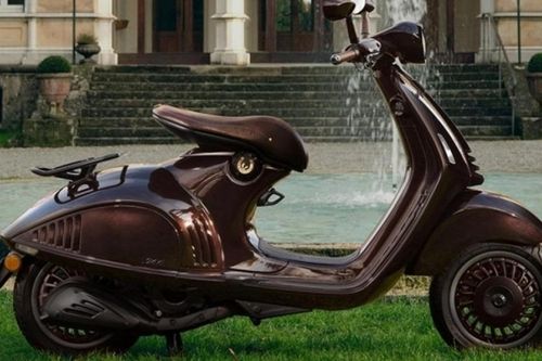 Hé lộ Vespa 946 Horse 2026 bản đặc biệt đón Tết Bính Ngọ