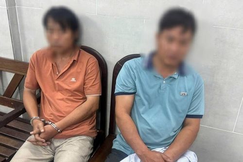 Bắt người đàn ông trộm thiên nga Thảo Cầm viên Sài Gòn