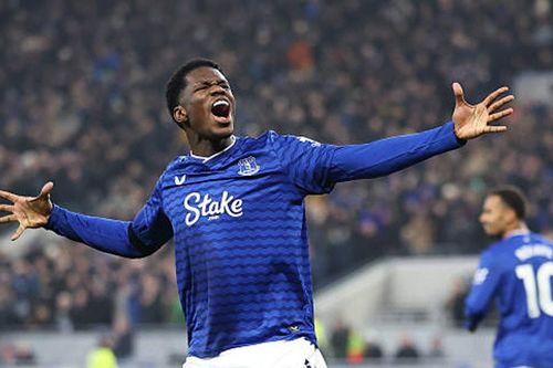 Everton 1-1 Leeds United: Thierno Barry rực sáng giải cứu 'The Toffees'