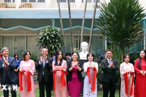 Khánh thành tượng anh hùng dân tộc Cuba Jose Marti tại Thành phố Hồ Chí Minh