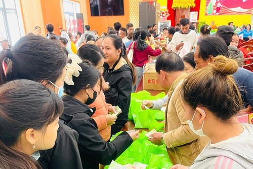 Tết sum vầy - Xuân ơn Đảng