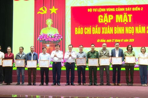Tăng cường phối hợp, nâng cao chất lượng công tác tuyên truyền về biển, đảo
