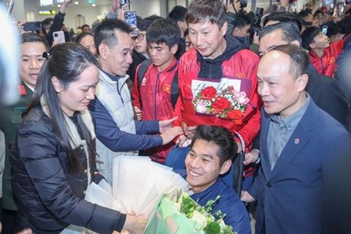 HLV Kim Sang-sik và cử chỉ lay động truyền thông quốc tế sau kỳ tích U23 châu Á