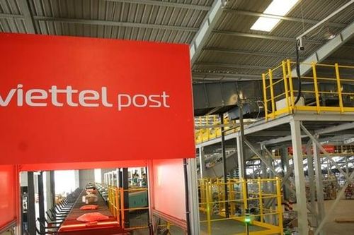 Viettel Post xin ý kiến cổ đông chào bán hơn 51,1 triệu cổ phiếu, giá 10.000 đồng/cổ phiếu