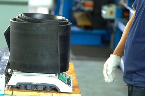 Từ cải tiến Lean đến nâng tầm năng suất doanh nghiệp cao su