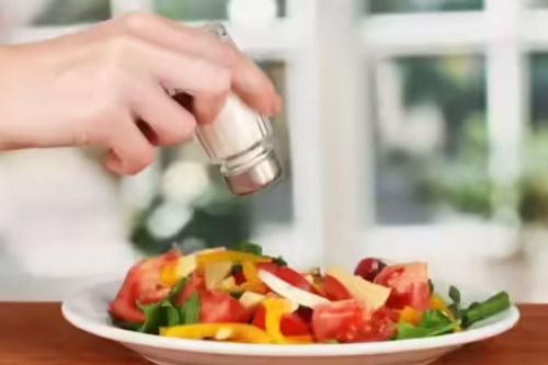 3 mẹo ăn uống đơn giản để ngăn ngừa sỏi thận