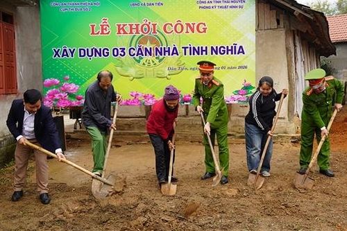 Lan tỏa nghĩa tình nơi vùng cao Dân Tiến