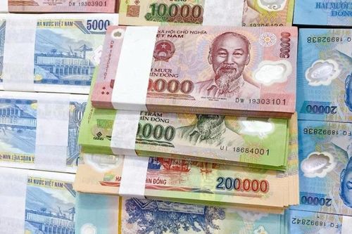 Đổi tiền lì xì dịp Tết, cung hạn, cầu tăng, tiềm ẩn nhiều rủi ro
