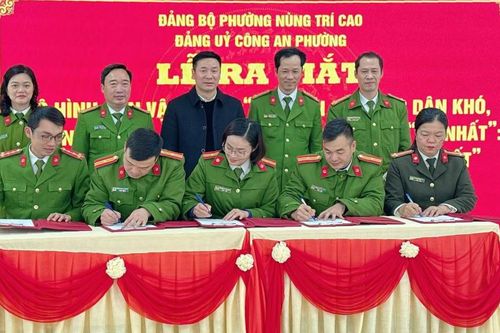 Công an phường Nùng Trí Cao ra mắt Mô hình dân vận khéo 'Lúc dân cần, lúc dân khó, có công an'