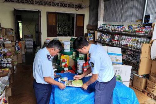 Phân bón kém chất lượng: Tiêu hủy, xử phạt hàng trăm triệu đồng tại Gia Lai và An Giang