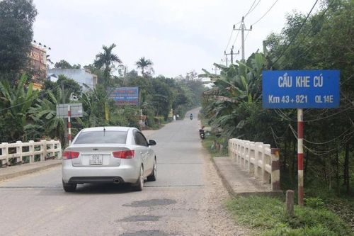 Hai nhà thầu bị phê bình vì thi công chậm tiến độ dự án nâng cấp quốc lộ 14E