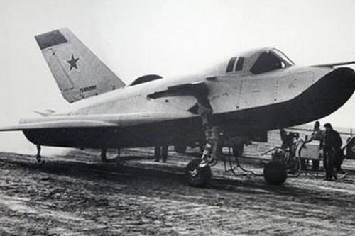 MiG-105, máy bay quỹ đạo bí ẩn phản ánh tham vọng không gian quân sự của Liên Xô