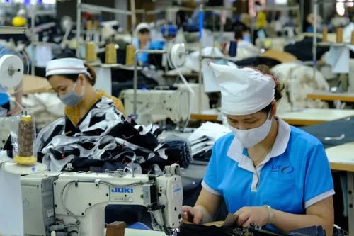 Giảm giờ làm: Để tái tạo sức lao động và tăng thu nhập