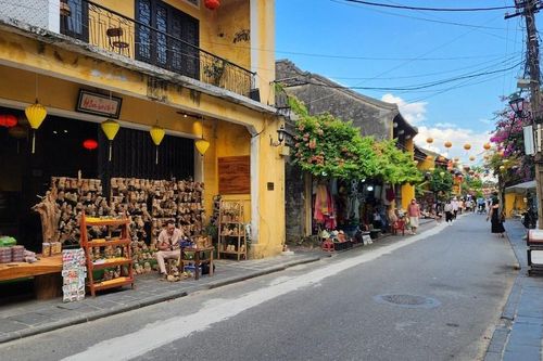 Vận dụng di sản cho phát triển công nghiệp văn hóa