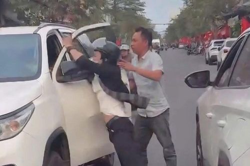 Bắt đối tượng hành hung người khác sau va chạm giao thông