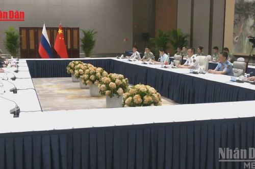 Trung Quốc kêu gọi tăng cường hợp tác quốc phòng với Nga