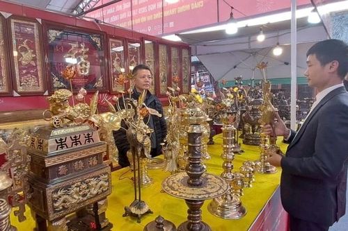 Triển lãm hàng thủ công mỹ nghệ phục vụ Tết Nguyên đán