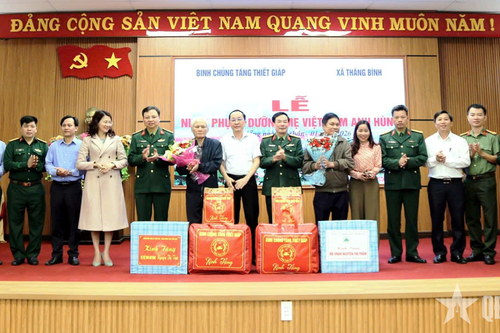 Binh chủng Tăng thiết giáp: Nhận phụng dưỡng 2 Bà mẹ Việt Nam anh hùng