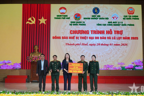 Hiệp hội Doanh nghiệp Quân đội hỗ trợ đồng bào thành phố Huế bị thiệt hại do thiên tai