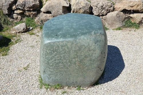 Bí ẩn tảng đá xanh 'khác thường' ở Thổ Nhĩ Kỳ