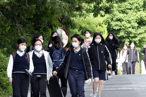 Sinh viên Hàn Quốc thay đổi cách chọn trường