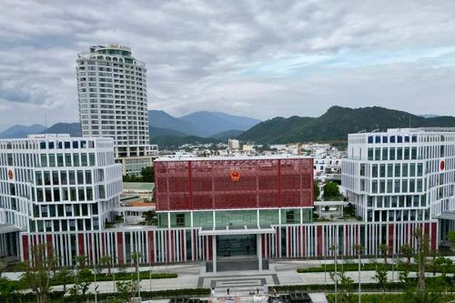 Khánh thành trụ sở hành chính mang hình 'Cánh chim hòa bình' tại Khánh Hòa