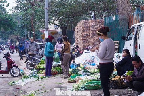 Hà Nội: Hiện trạng hàng loạt chợ cóc, chợ tạm trước hạn xử lý dứt điểm 30/1