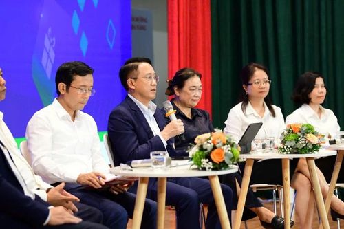 Đối thoại thuế, hải quan đột phá, thu hút kỷ lục lượt quan tâm