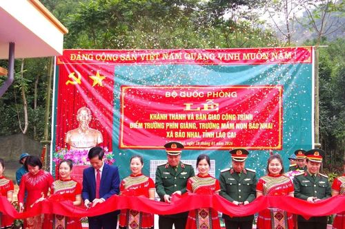Khánh thành điểm trường do quân đội xây tặng thầy trò ở thôn đặc biệt khó khăn của Lào Cai