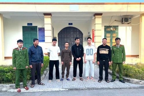 Phê chuẩn khởi tố các đối tượng đánh bạc tại quán bi a