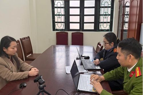 Mạo danh cán bộ địa chính, chiếm đoạt gần 1 tỷ đồng