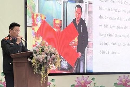 VKSND khu vực 9, tỉnh Phú Thọ tuyên truyền pháp luật tại Trường THPT Tam Dương