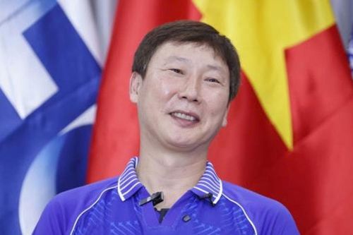 HLV Kim Sang-sik vượt Shin Tae-yong trở thành nhà cầm quân Hàn Quốc thành công nhất Đông Nam Á