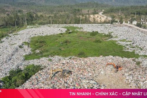Báo động ô nhiễm từ các bãi chôn lấp rác thải rắn tại Hà Tĩnh