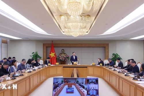 Hoàn thiện chính sách đầu tư, bảo hiểm và chuyển đổi nghề trong ngành thủy sản