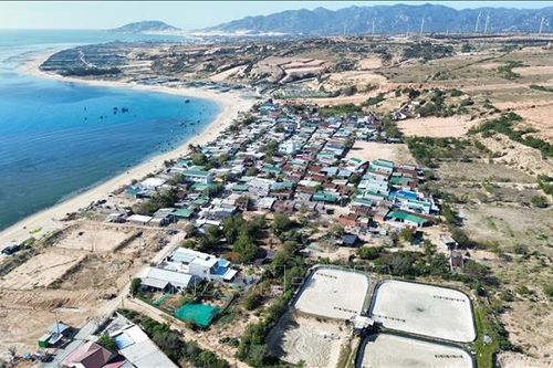 Nghị quyết 70-NQ/TW và mục tiêu thành 'thủ phủ' năng lượng tái tạo của Khánh Hòa - Bài cuối: Kỳ vọng tương lai giàu mạnh và xanh hơn