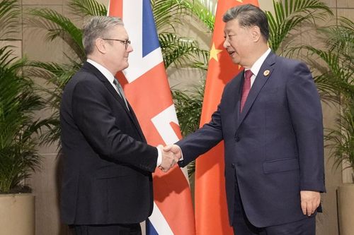 Thủ tướng Anh thăm Trung Quốc giữa lúc quan hệ phương Tây không còn 'thuận gió'