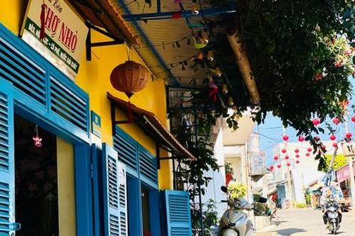 Phố đêm chợ nhỏ Pleiku