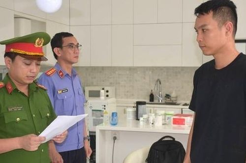 Tìm bị hại trong vụ dẫn dụ nạn nhân đầu tư tiền ảo 'DRK', chiếm đoạt 2.000 tỷ đồng