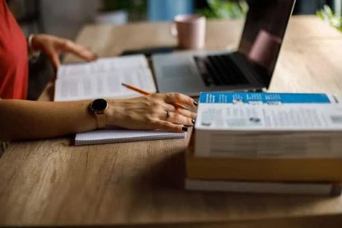AI đang cướp đi sinh kế của các dịch giả, phiên dịch viên toàn cầu