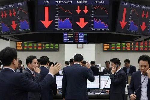 Ông Trump nâng thuế nhập khẩu hàng hóa Hàn Quốc lên 25%